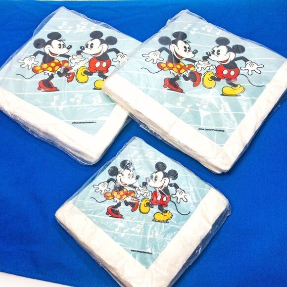 VTG Mickey/Minnie Mouse Party Napkins/Table Cover - Picture 3 of 8